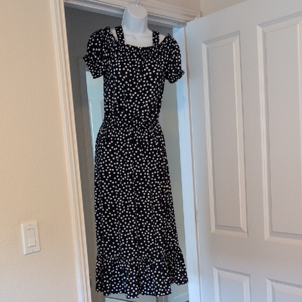 Elegant Blue and White Polka Dot Dress